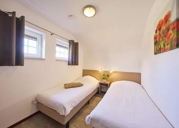 Villa In Limburg Near Designer Outlet Roggel