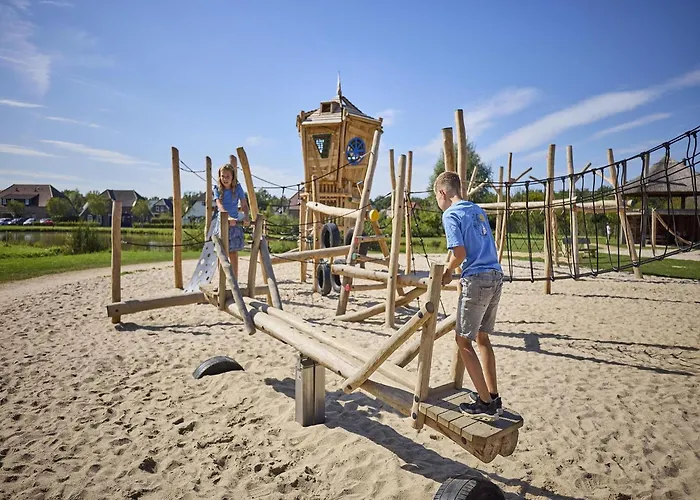 Villa In Limburg Near Designer Outlet Roggel